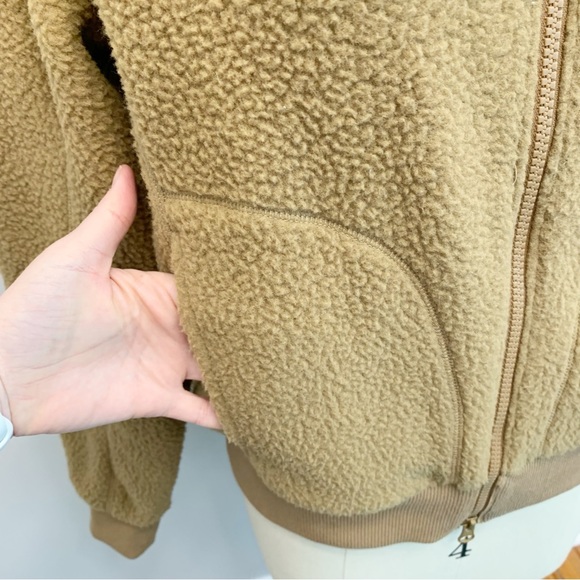 Everlane The Renew Teddy Bomber Ochre Small - Picture 6 of 14